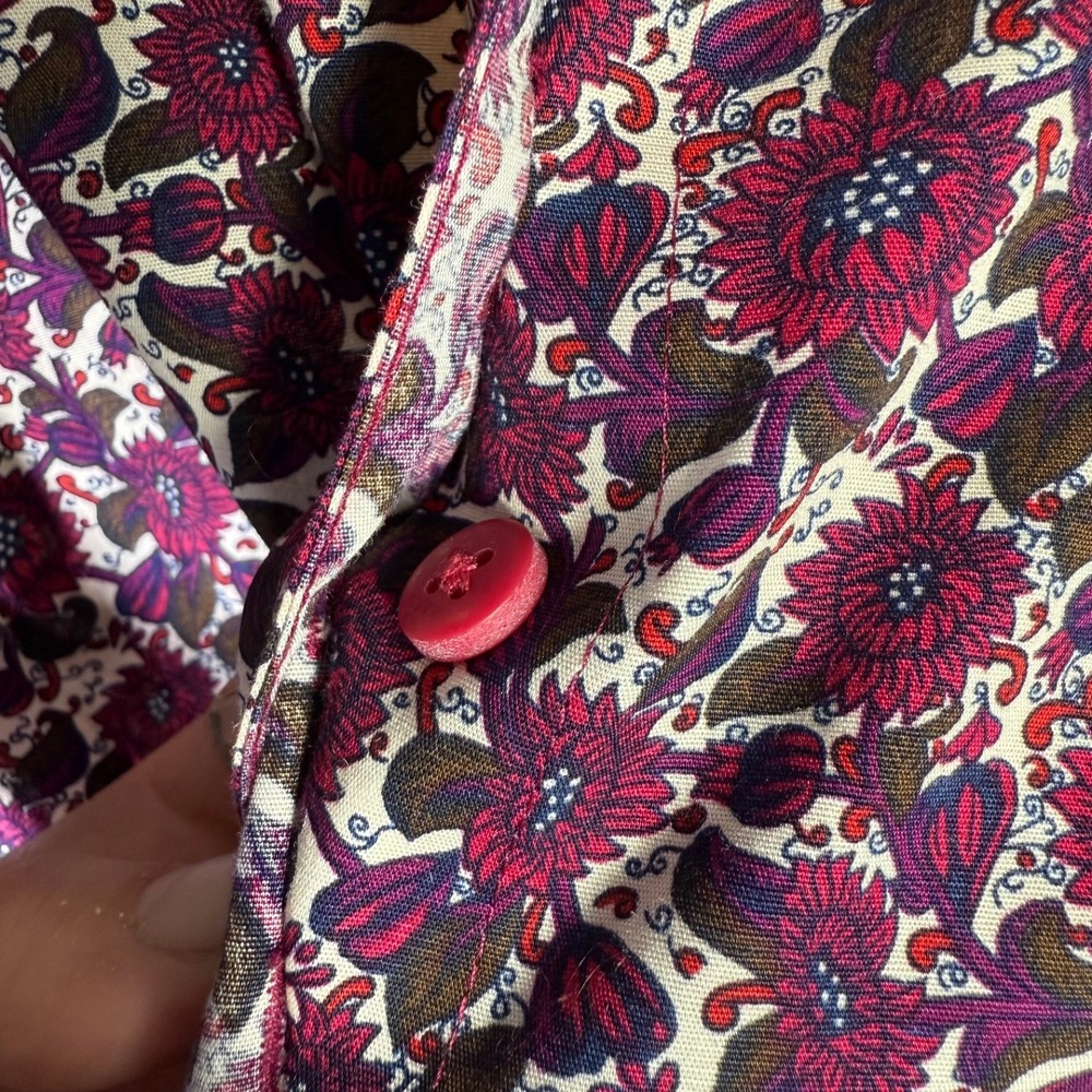 Duluth Trading Co Womens Burgundy Floral Button Up Tunic Blouse L Cotton Stretch - Picture 9 of 11